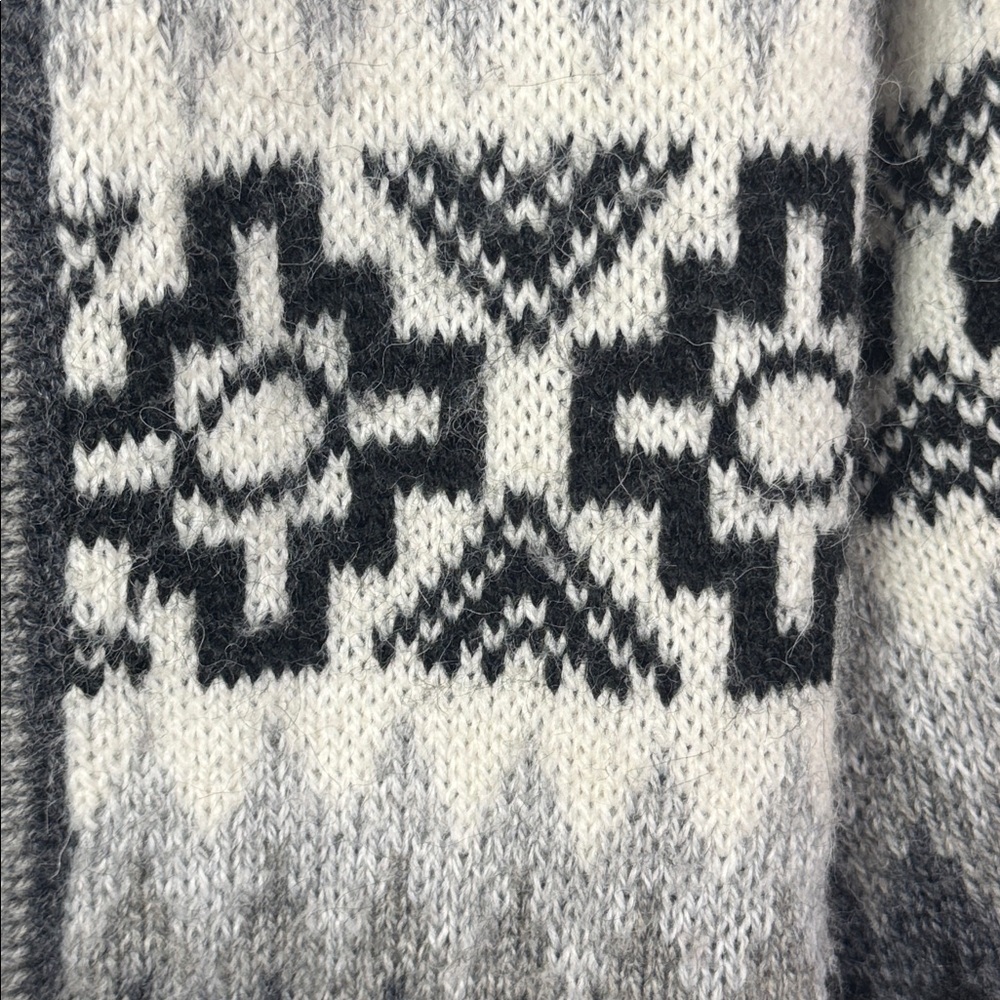 South American Side alpaca wool sweater cardigan made in Peru. Unisex large - Picture 4 of 8